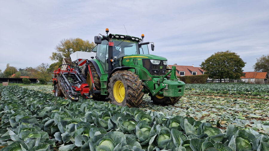 Комбайн для збору капусти Vanhoucke Cabbage Harvester