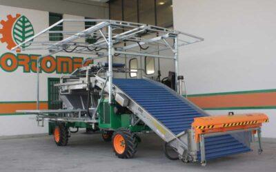 Самохідний повнопривідний комбайн для збору салатів Ortomec Lattuga 8300