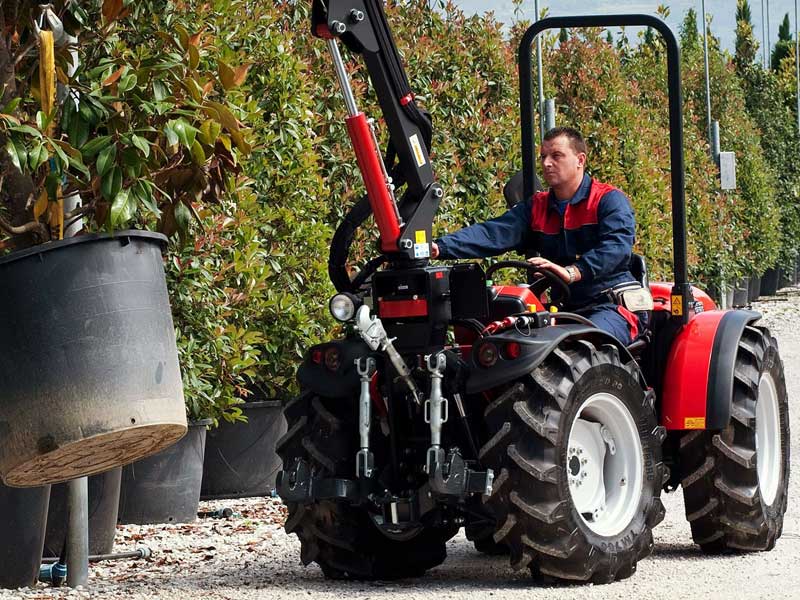 Садовий трактор Antonio Carraro Infinity SR 7600